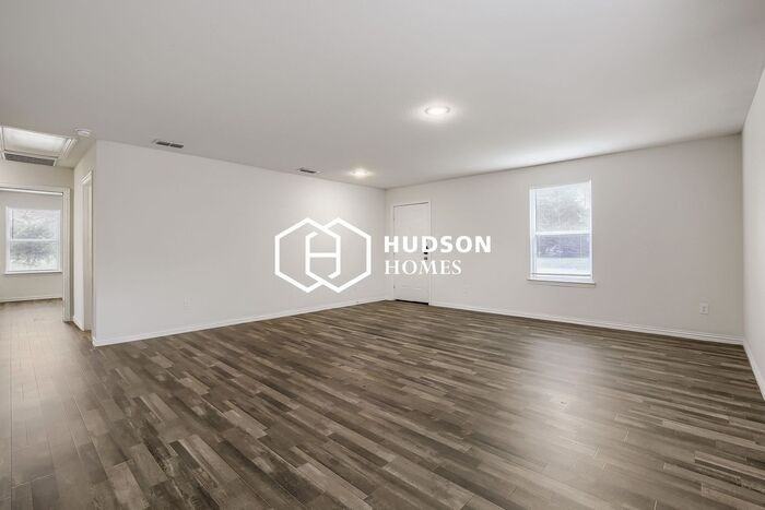 317 Flagship Ln - Photo 4 of 14