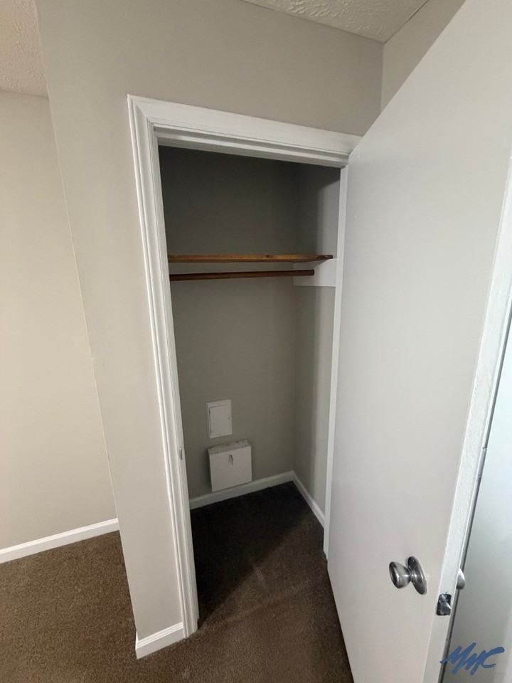 1202 Hamilton Dr - Photo 7 of 13