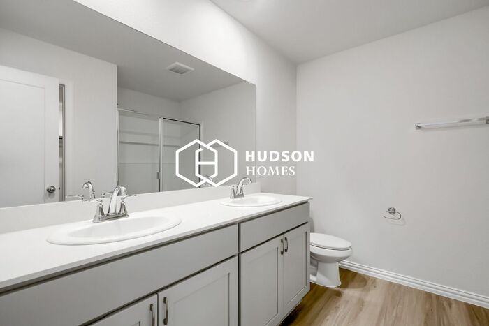 110 Goel St - Photo 6 of 12