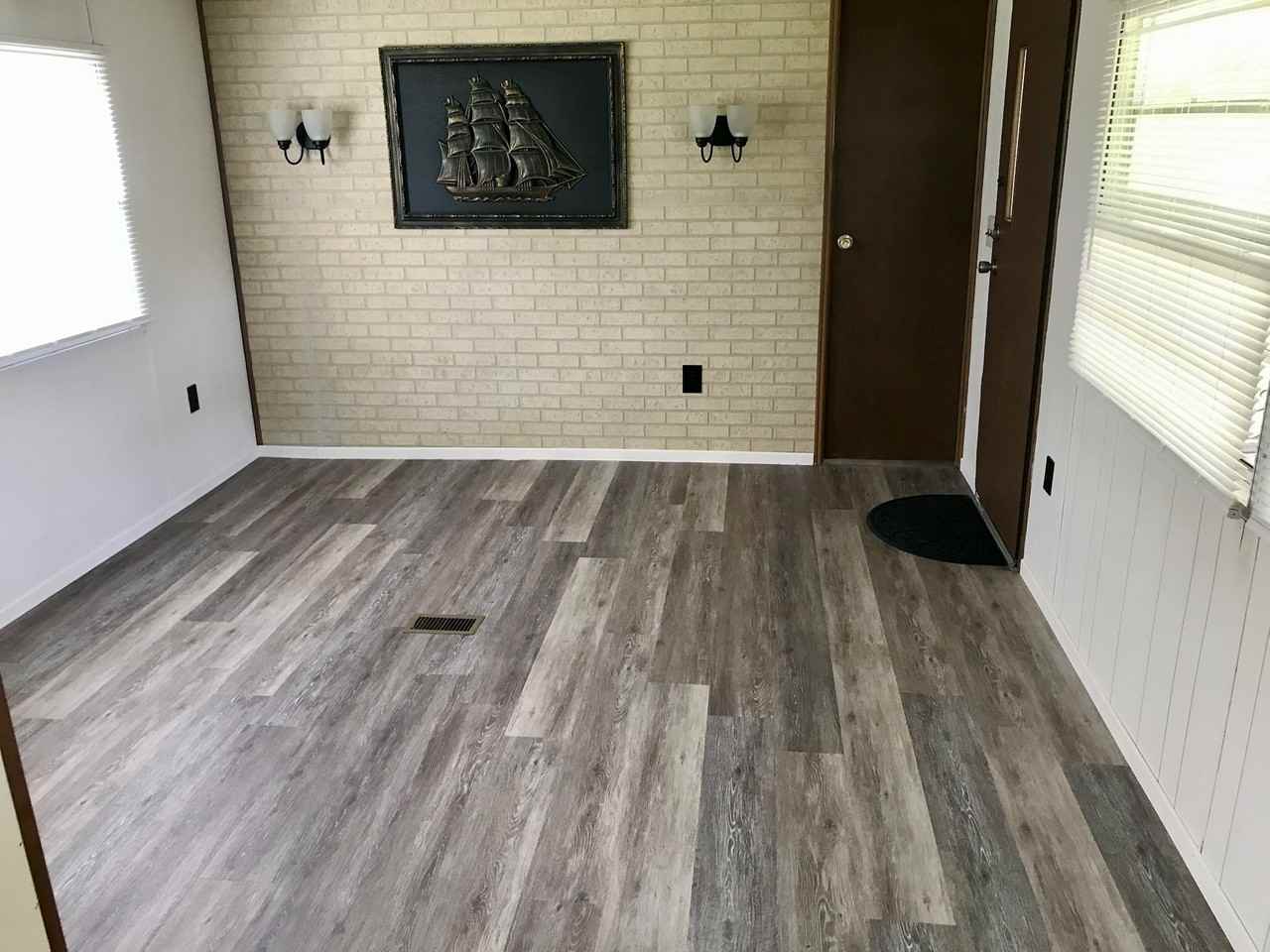 208 Bee Ridge Rd #NA - Photo 2 of 13