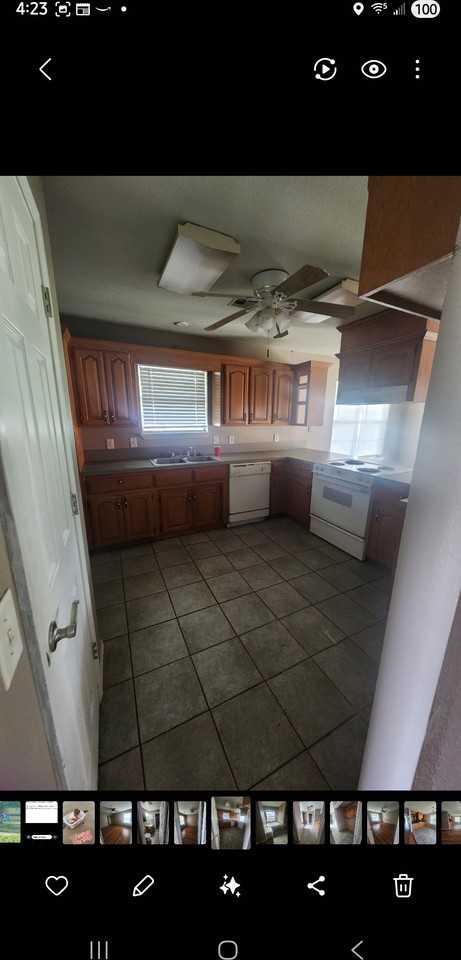 204 Rose Dr #NA - Photo 5 of 11