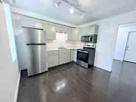 214 W Hope Ave - Photo 1 of 1