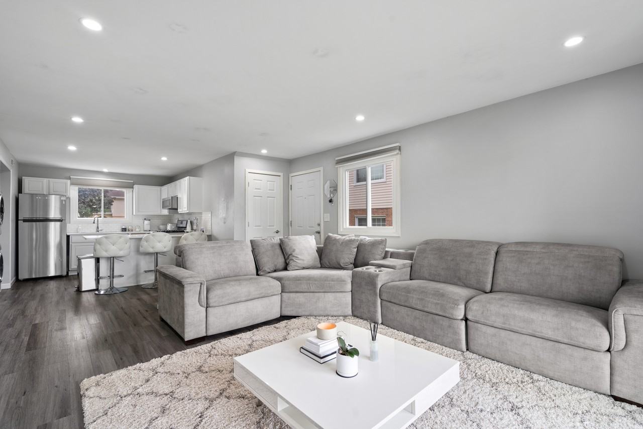 107 Morningside Dr #NA - Photo 2 of 14