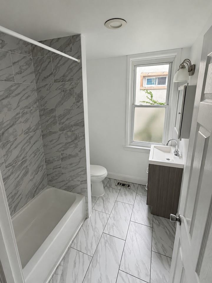125 N Sickels St #NA - Photo 3 of 14