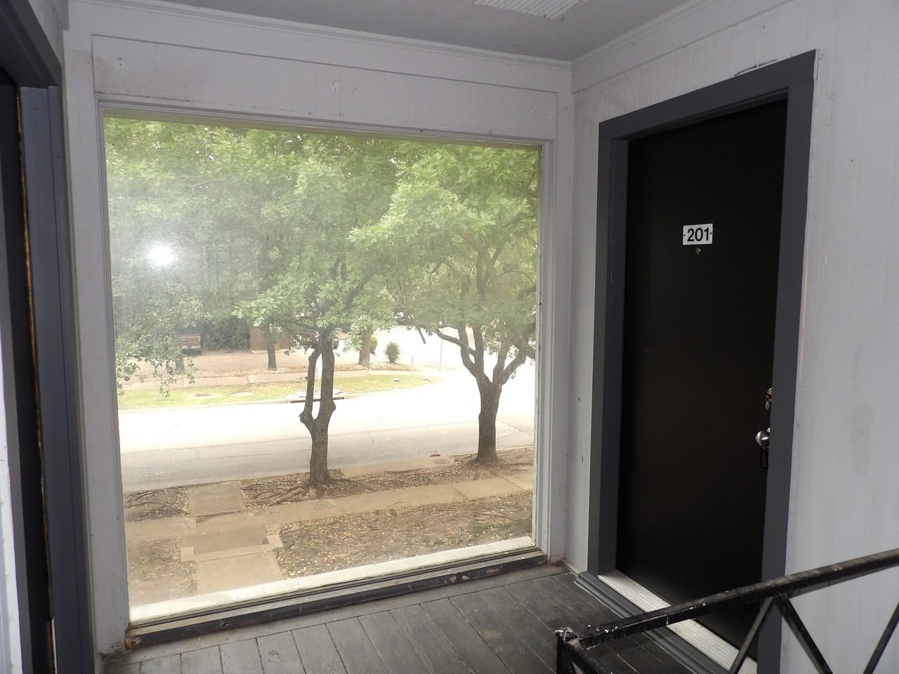 4405 Mckinney Ave #201 - Photo 3 of 22