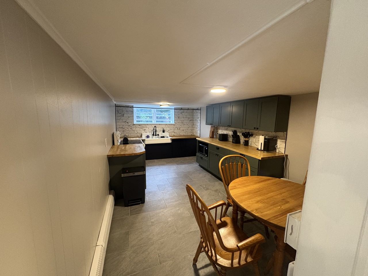 1 Vine St - Photo 7 of 15