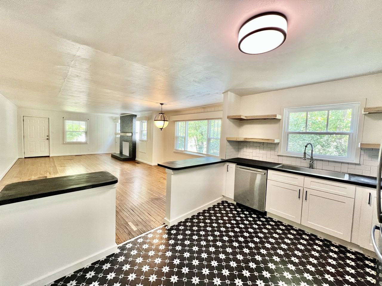 318 Mcnabb Ave #NA - Photo 6 of 15