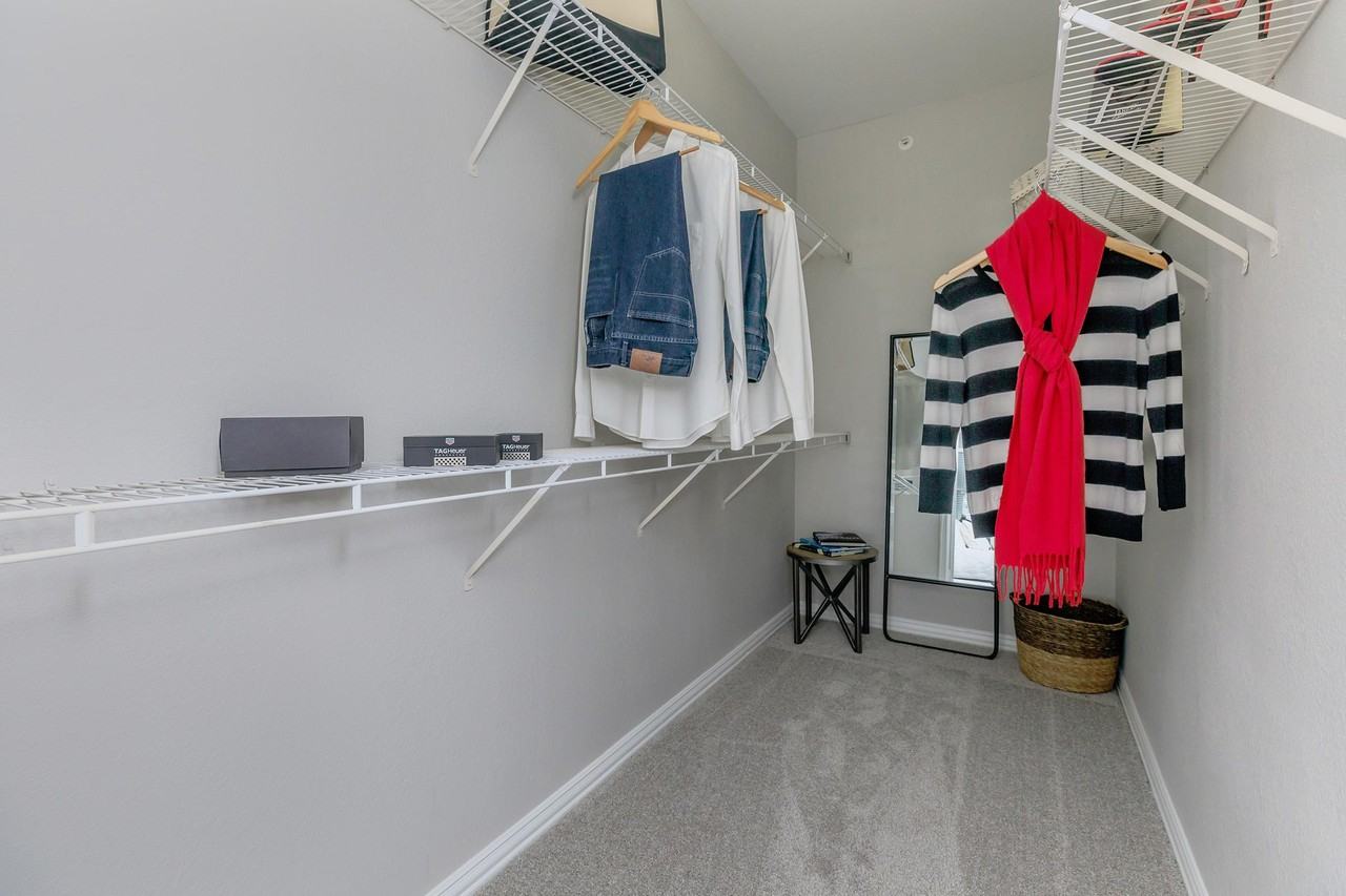 Lakepointe Dr #7094A - Photo 5 of 14