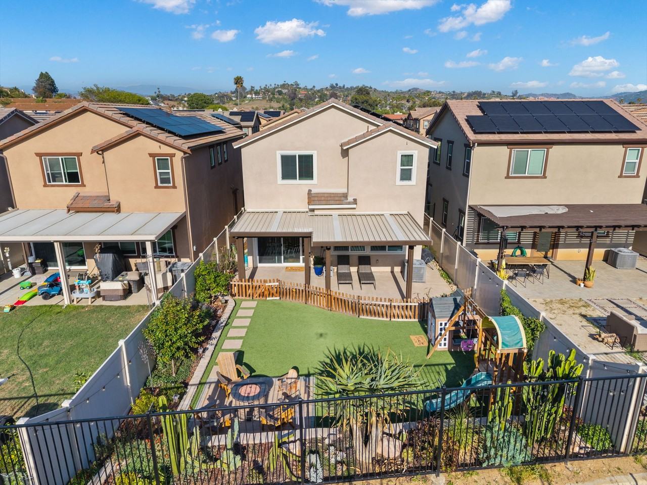 5428 Meridian Pl #NA - Photo 2 of 37