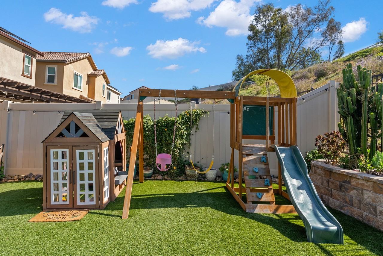 5428 Meridian Pl #NA - Photo 4 of 37