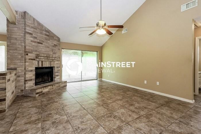 16010 Sweet Fern St - Photo 4 of 17
