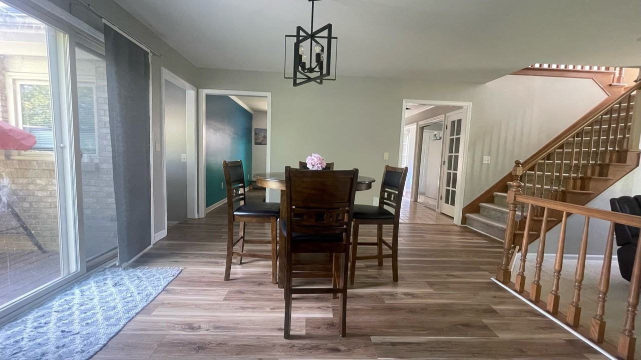 1027 Congress Dr #NA - Photo 7 of 35
