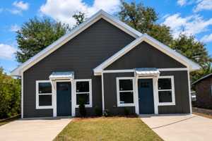 featured image of 812 Maple Ave #B