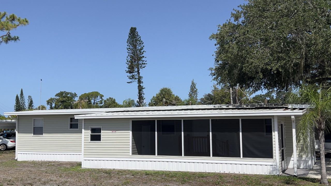 2201 S Us Highway 41 #NA - Photo 7 of 10