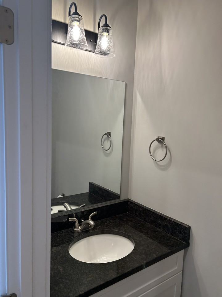 21 Villa Ct #21 - Photo 5 of 10