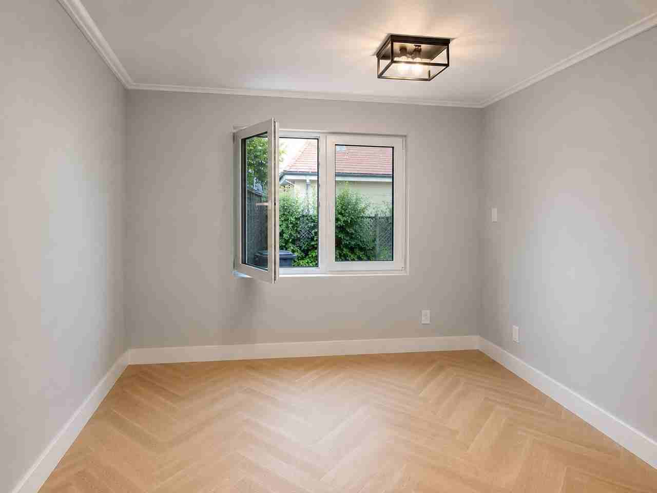 2261 E 72nd St #1stFL - Photo 7 of 15