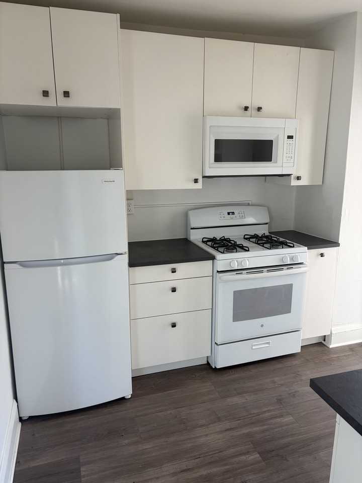 4149 Minnehaha Ave #2 - Photo 4 of 10