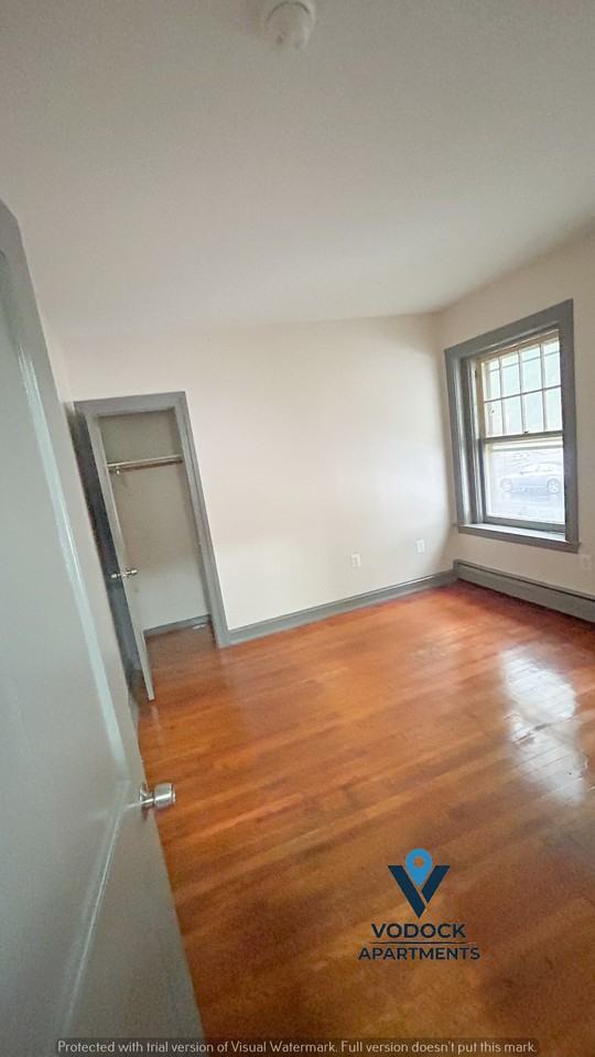 928 Asylum Ave #103 - Photo 3 of 7