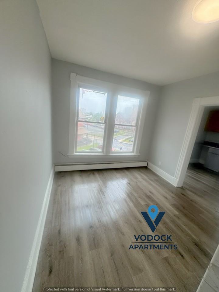 1335 Main St #C2 - Photo 2 of 8