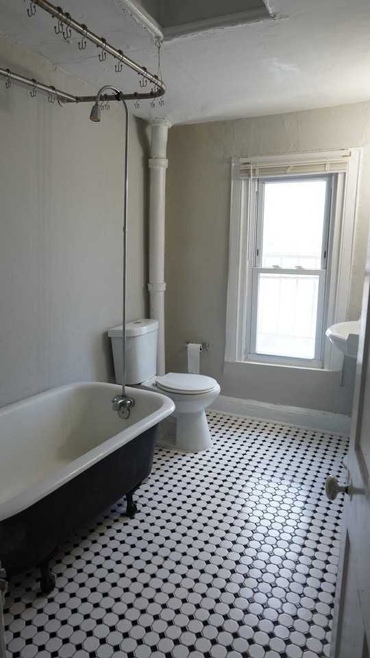 917 N Calvert St #6 - Photo 7 of 9