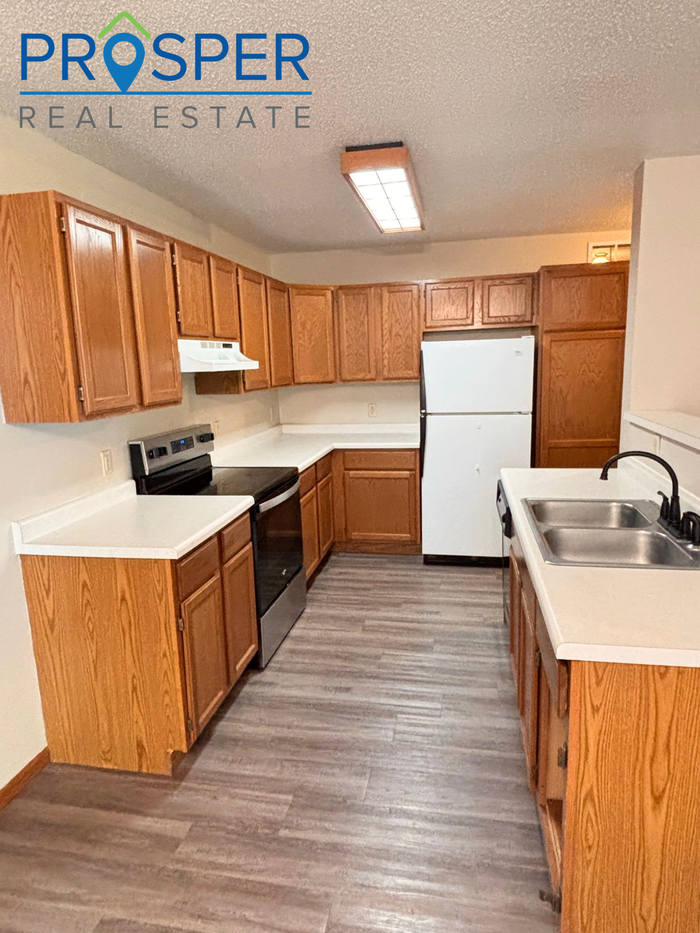 2025 Mittelstadt Ln #NONE - Photo 2 of 18