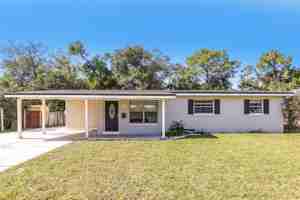 featured image of 3134 Dalehurst Dr W