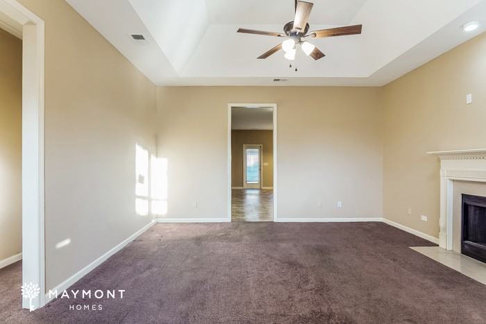 1120 Washington Dr - Photo 4 of 12