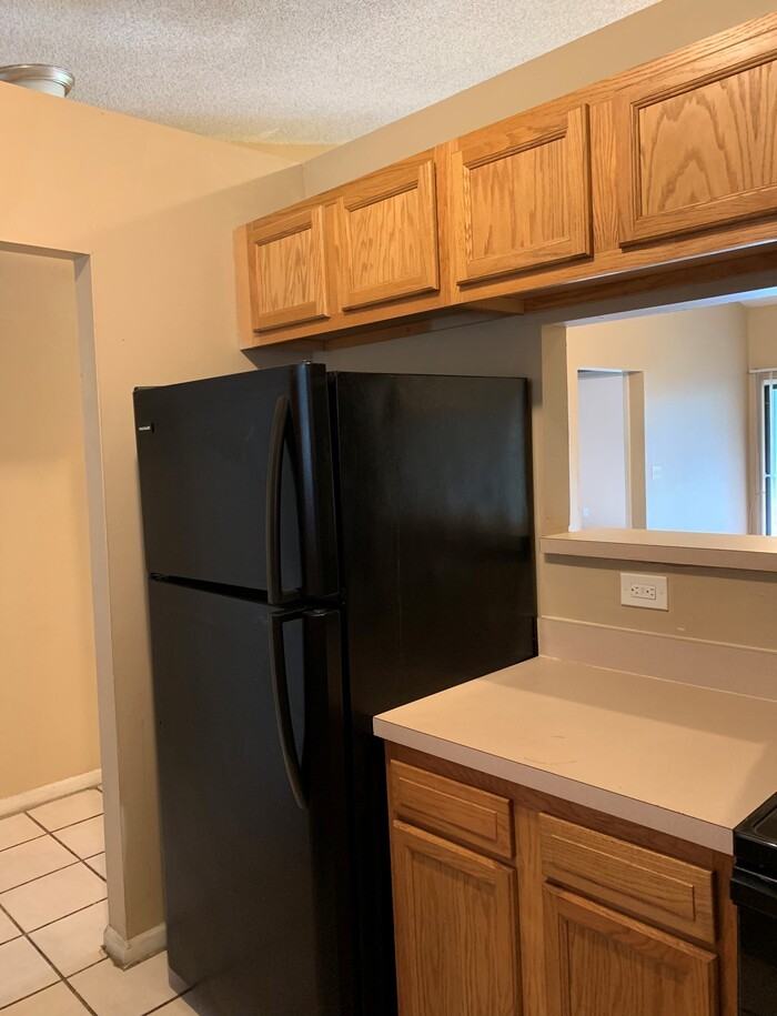 5132 Indian Lakes Ct #4 - Photo 4 of 13