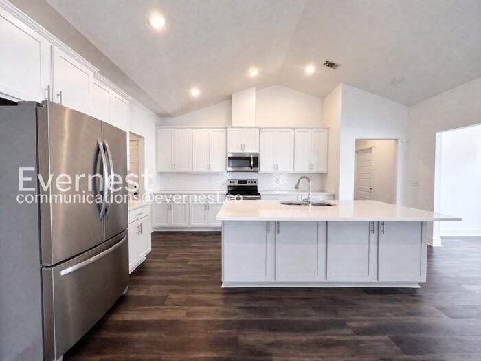 2311 Murano Dr - Photo 2 of 33