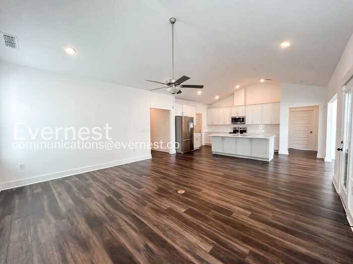 2311 Murano Dr - Photo 5 of 33