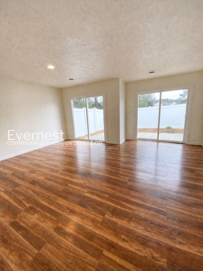 4009 Midlands Rd - Photo 6 of 16