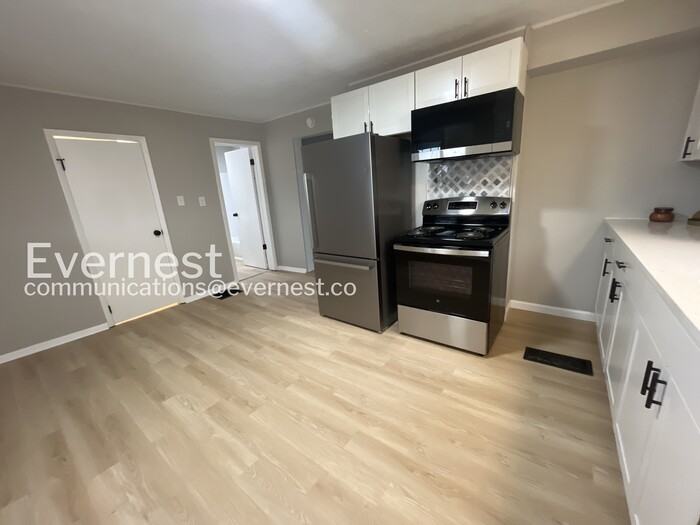 67 N Harris Ave - Photo 3 of 26