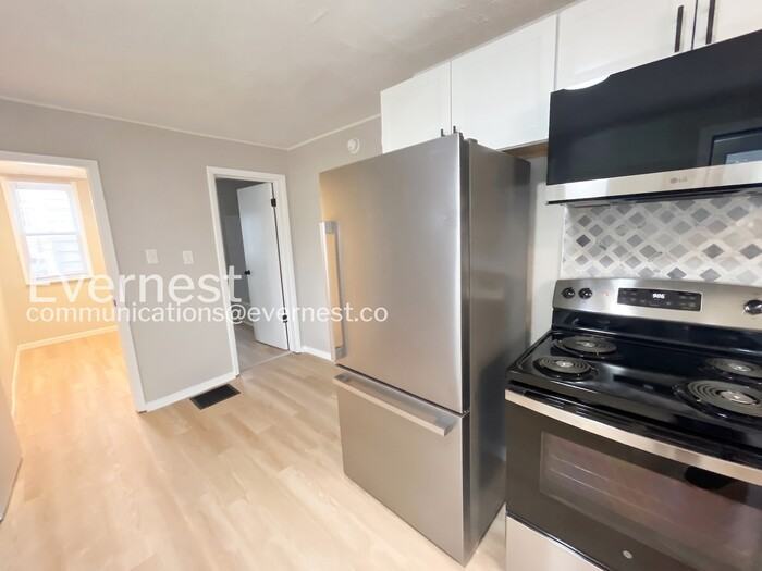 67 N Harris Ave - Photo 5 of 26