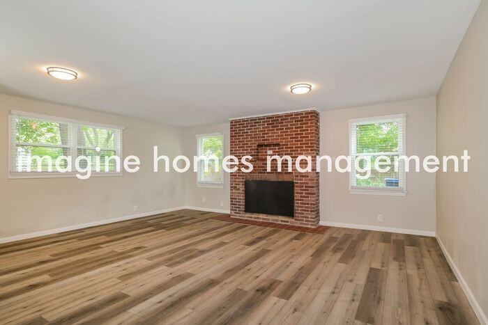 1210 San Jacinto Ct - Photo 5 of 19