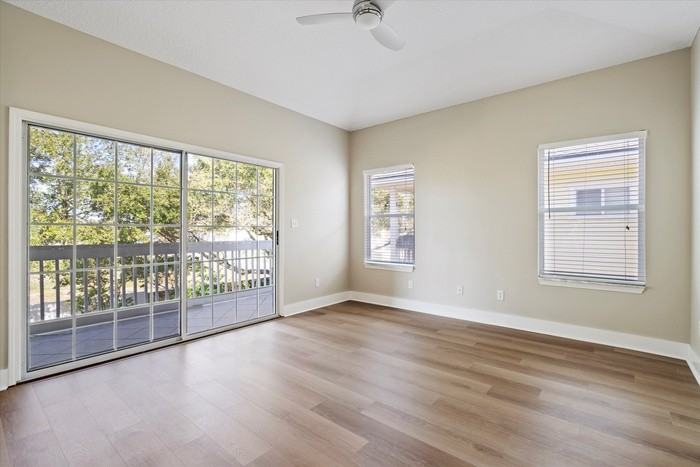 819 6th Ave S - Photo 6 of 26