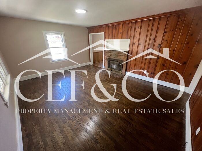 7570 Lone Oak Rd - Photo 4 of 13