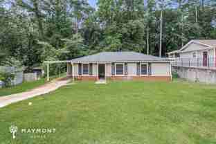 1044 Valley View Rd Se - Photo 1 of 1
