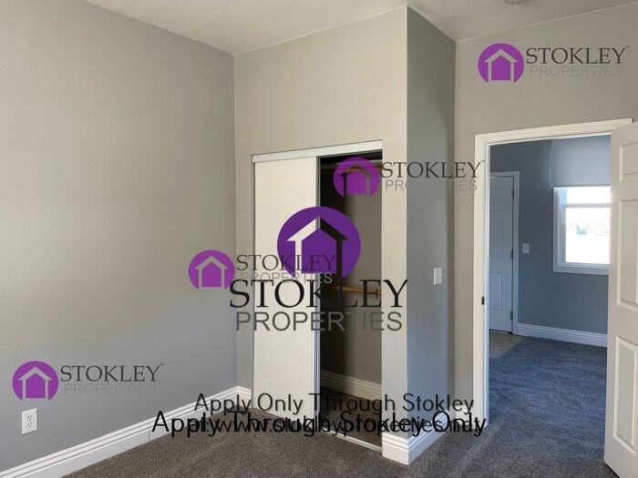 1060 Santa Fe Ave - Photo 5 of 11