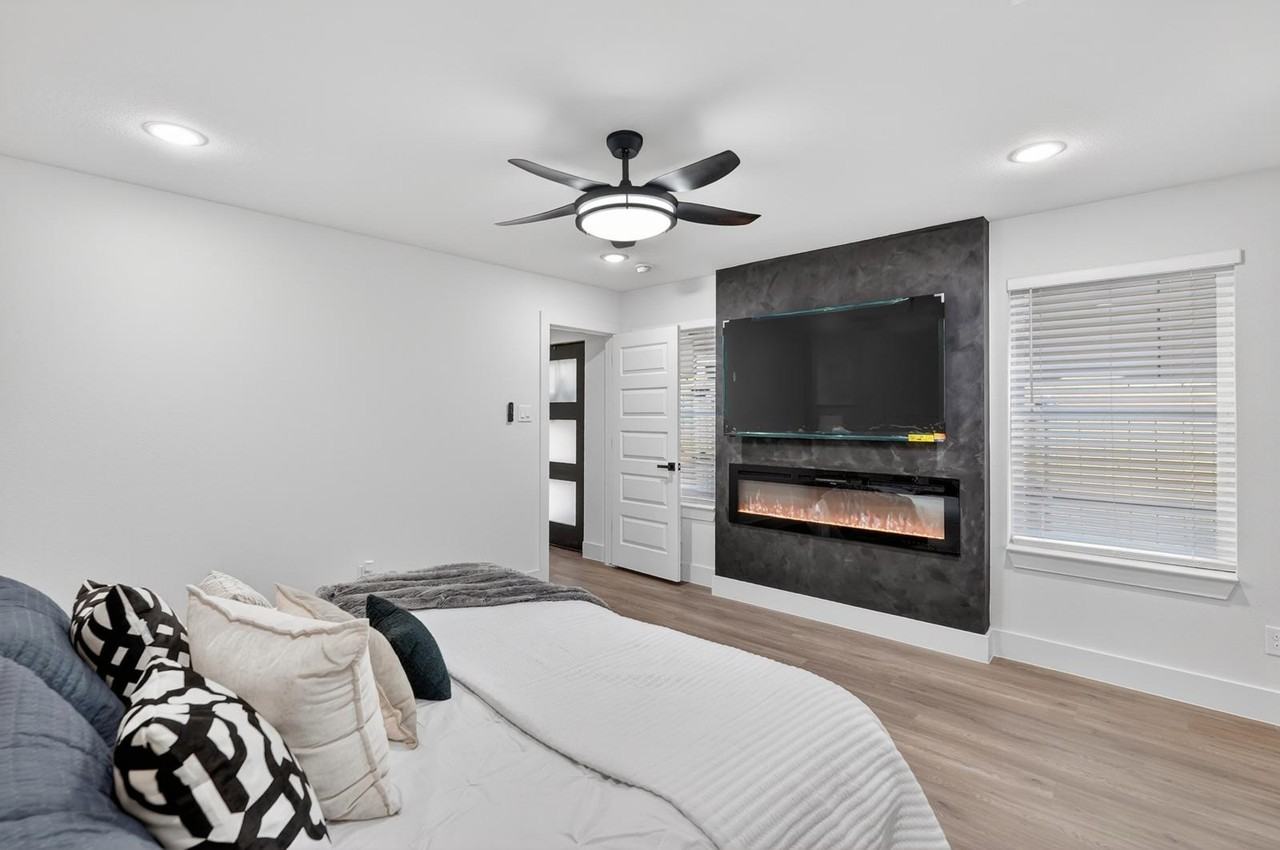 2404 Dyson St #NA - Photo 4 of 20