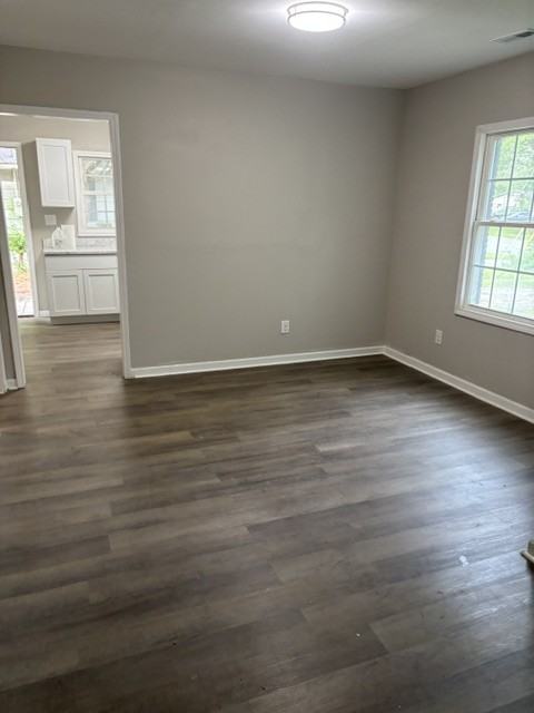 517 Greenmead Dr #NA - Photo 4 of 14