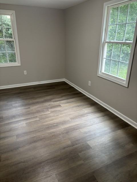 517 Greenmead Dr #NA - Photo 5 of 14