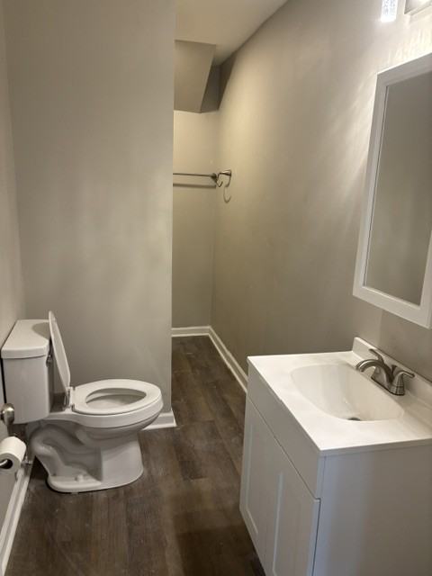 517 Greenmead Dr #NA - Photo 7 of 14