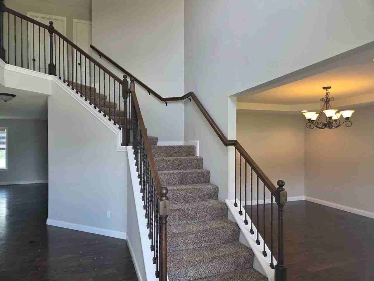 4202 W Thistlewood Ct - Photo 2 of 9