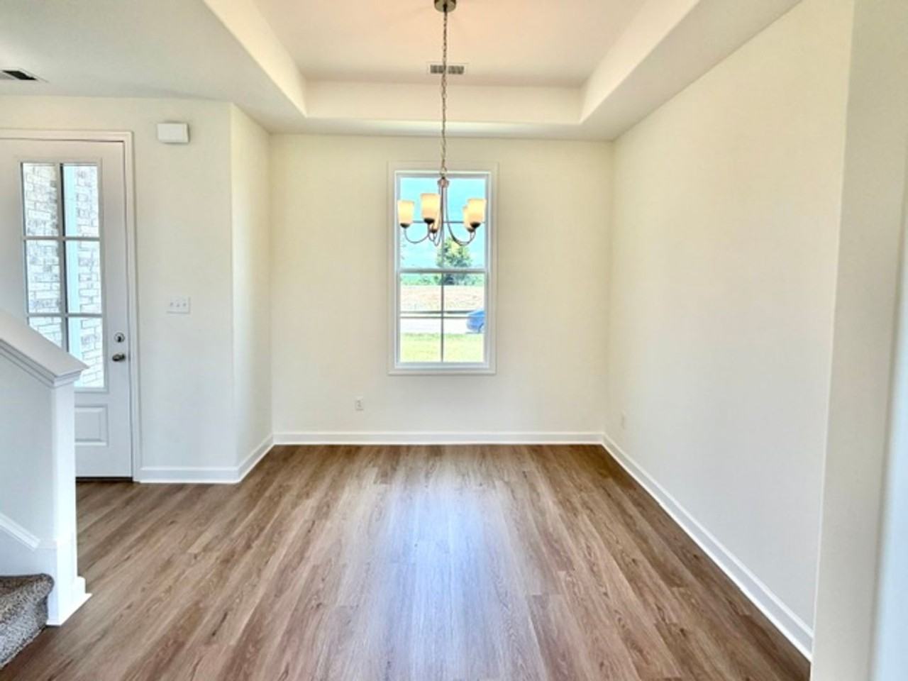 165 165 Summer Rose Ln - Photo 3 of 10