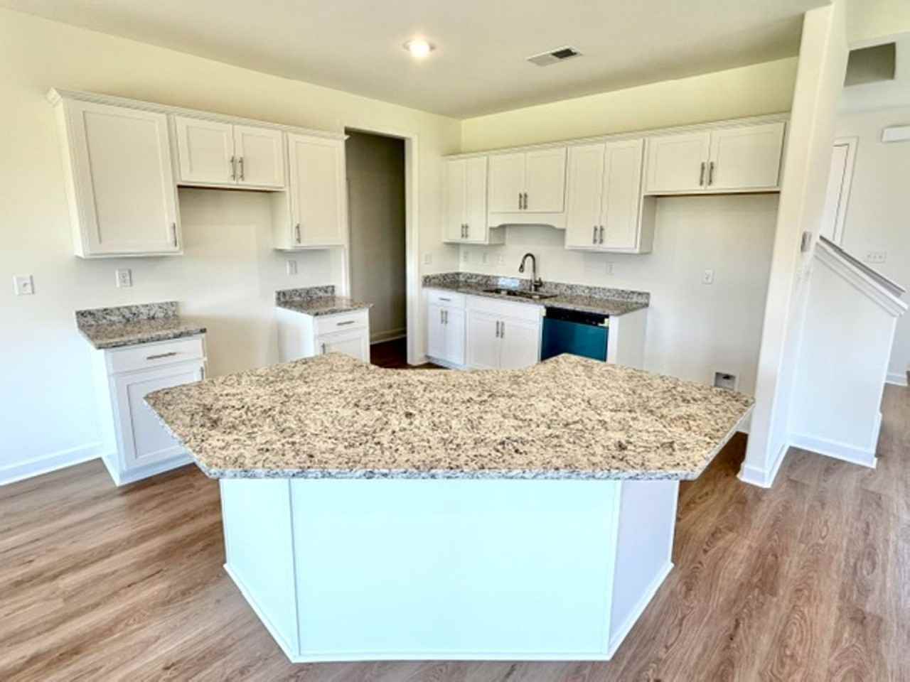 165 165 Summer Rose Ln - Photo 5 of 10