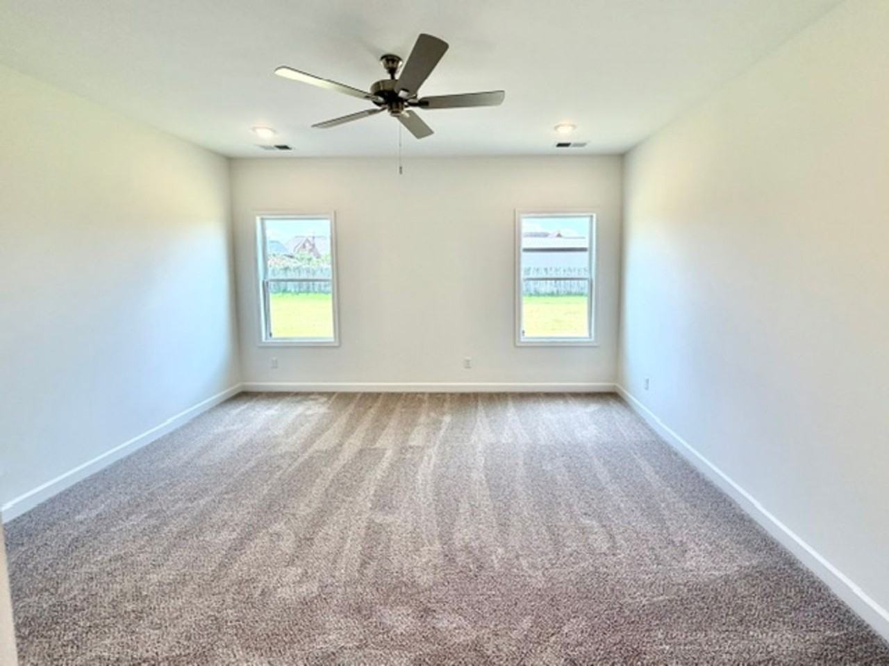 165 165 Summer Rose Ln - Photo 6 of 10
