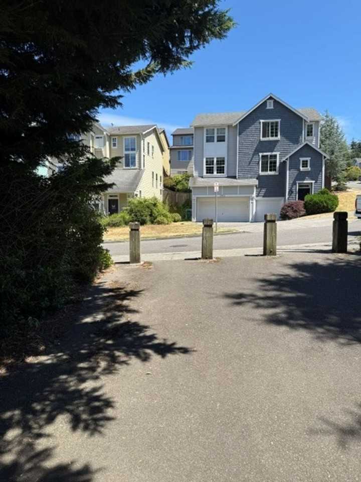20933 13th Pl W - Photo 7 of 12