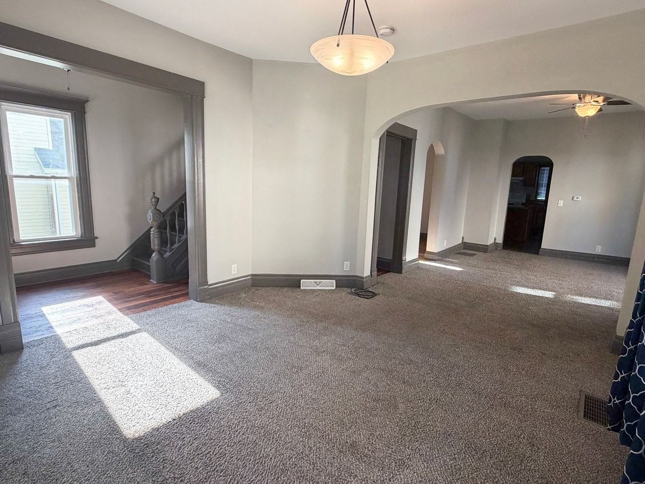 913 W Montgomery St - Photo 6 of 25