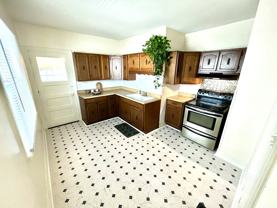 220 Notre Dame Ave #NA - Photo 1 of 1