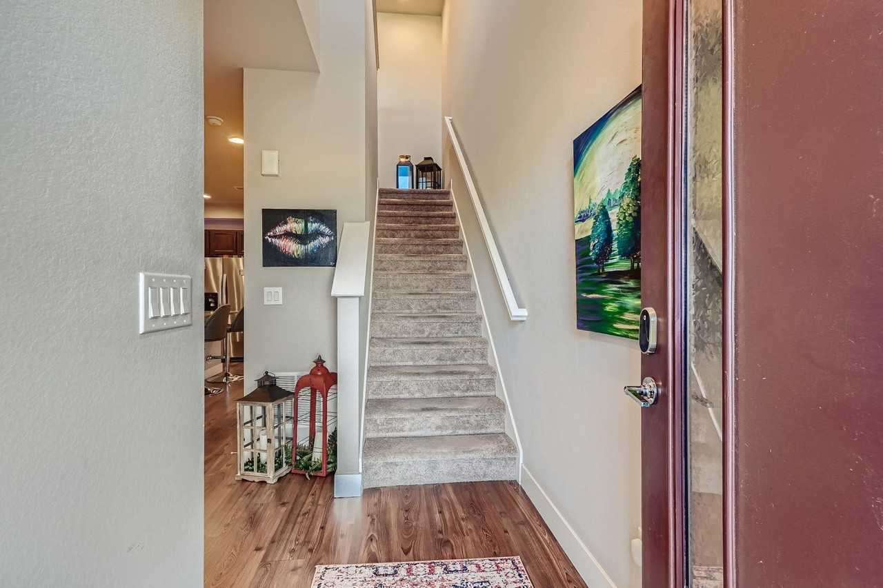 4722 Kittredge St #2 - Photo 2 of 19